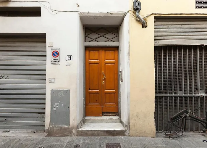 Mamo Florence - Charlize Apartment